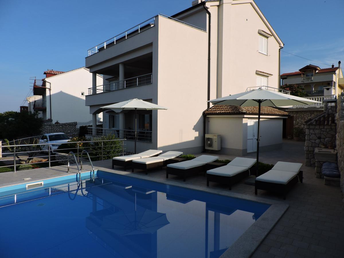 Apartment Residenca Novi Vinodolski