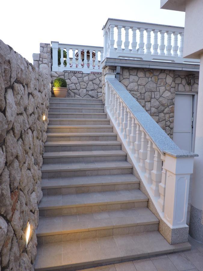 Apartment Residenca Novi Vinodolski